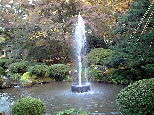 ���@���̎ʐ^(1)�i/gazo512/gazo011110/ken-funsui137.jpg�j