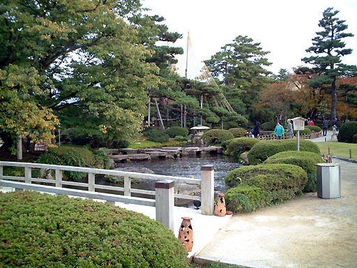 ��s���̎ʐ^(2)�i/gazo512/gazo011110/ken-gankobashi127.jpg�j