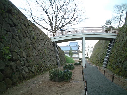 �Ɋy���̎ʐ^(4)�i/gazo512/gazo011223/jo-gokuraku138.jpg�j