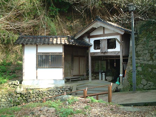 �n��̎ʐ^(4)�i/gazo512/gazo020316/uma-saka105.jpg�j