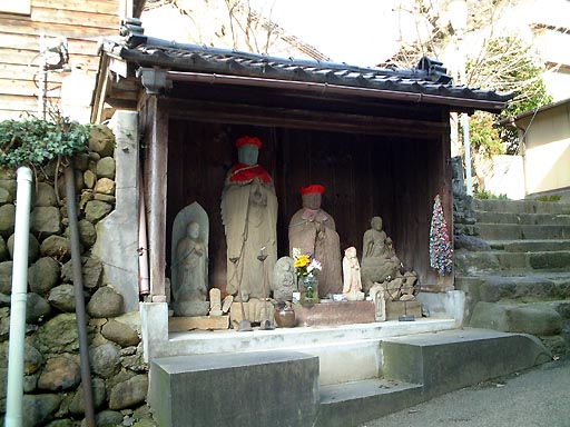 �n��̎ʐ^(6)�i/gazo512/gazo020316/uma-saka114.jpg�j