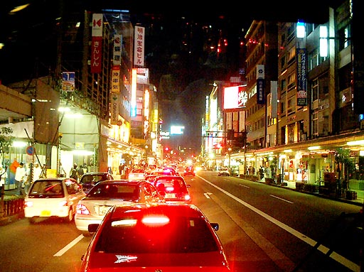 �В��̎ʐ^(3)�i/gazo512/gazo020607/katamachi328.jpg�j