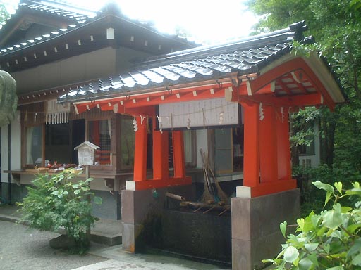 ����_�Ђ̎ʐ^(7)�i/gazo512/gazo020811/kanazawa-jinja032.jpg�j