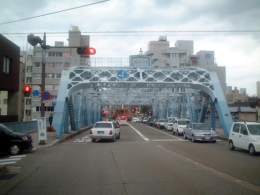 �Ґ�勴�̎ʐ^(4)�i/gazo512/gazo020914/saigawa-ohashi237.jpg�j