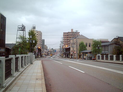 ����勴�̎ʐ^(4)�i/gazo512/gazo031116/asanogawa-ohashi6705.jpg�j