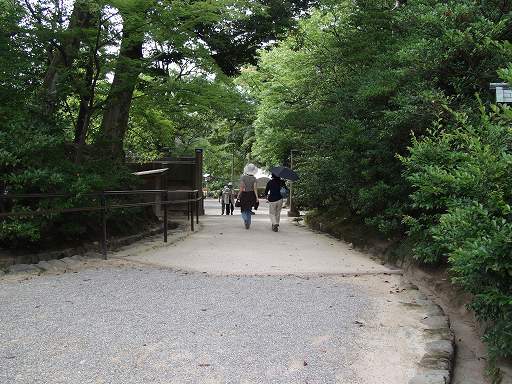 �j�◿�����̎ʐ^(1)�i/gazo512/gazo040703/ken-gate-katsurazaka7030459.jpg�j