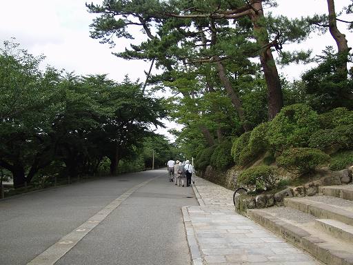 �@�r��̎ʐ^(4)�i/gazo512/gazo040703/ken-renchimon7030484.jpg�j