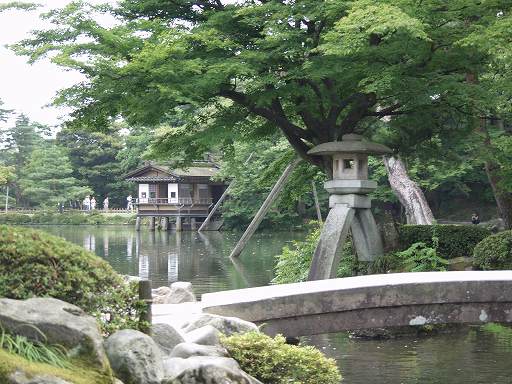 �������̎ʐ^(3)�i/gazo512/gazo040703/ken-uchihashitei7030372.jpg�j