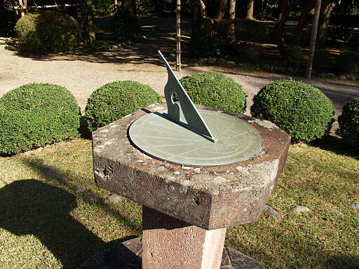 ���Z���L��x�e�ق̎ʐ^(4)�i/gazo512/gazo041123/hirosaka-kyukeikanB231508.jpg�j