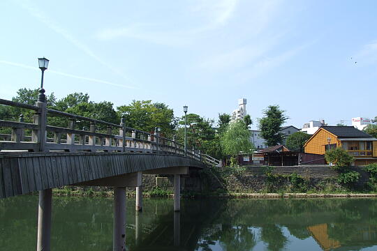 ���̋��̎ʐ^(1)�i/guide/gazo540/g090818/nakanohashiDSCF8088.JPG�j