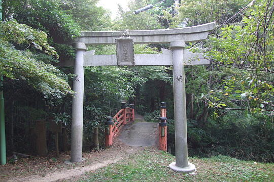 �K�C�R�O�Ёi�L���_�ЁE�K�C�_�ЁE�����_�Ёj�̎ʐ^(1)�i/guide/gazo540/g090921/utatsuyama-sanshaDSCF0316.JPG�j